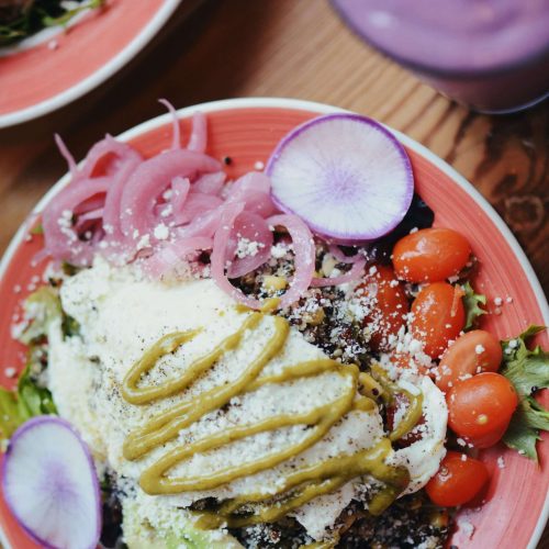 Why We’re a Seed-Oil-Free Kitchen (And Why Your Bowl Tastes Better For It)